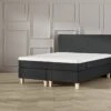 Boxspring Emma Deluxe Classic Vlak Met Emma Original Matras -Beddengoed Winkel Boxspring Emma Deluxe Classic vlak met Emma Original matras dark grey