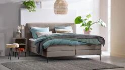 Boxspring Quartz Vlak Met Gestoffeerd Matras